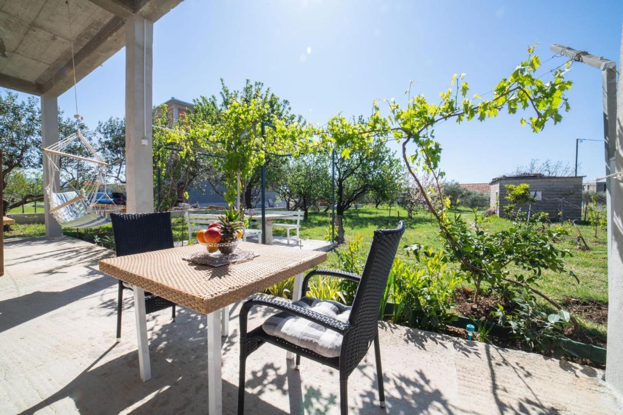 Apartment Livaja Кастель-Нови Экстерьер фото